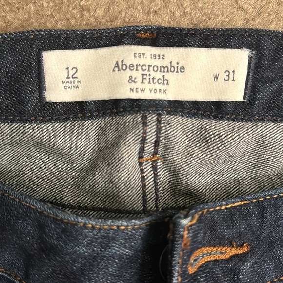 Abercrombie and Fitch jeans - Picture 2 of 4